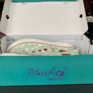 Blowfish Star Pattern Sneakers - Blue and White